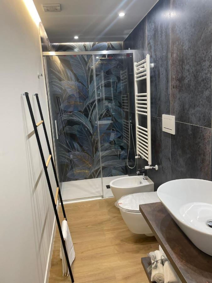 Luna&Sole Oreste Apartments - Self Check-In Бари Екстериор снимка